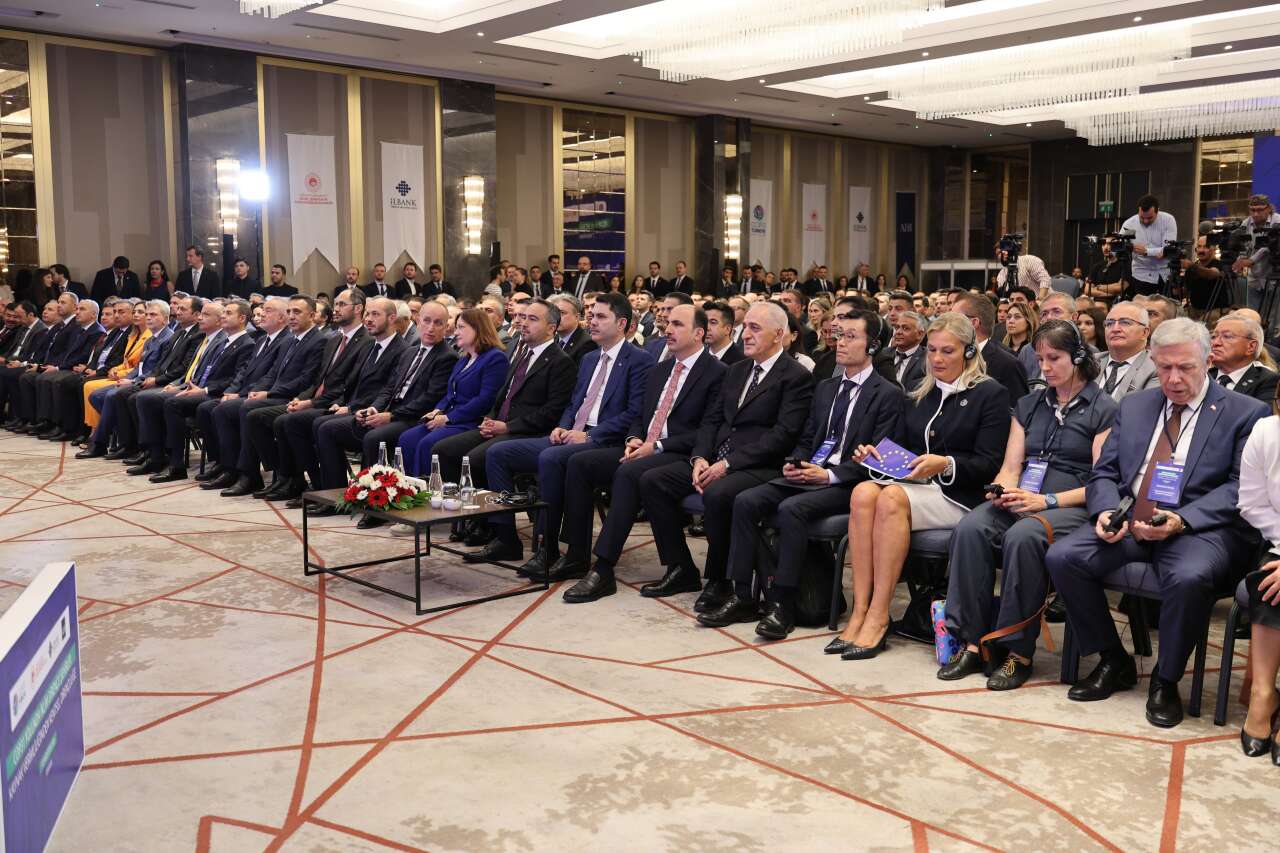 Konya Büyükşehir Başkanı Altay’dan iklim alarmı! “Şehirlerin kapısına dayandı” 5